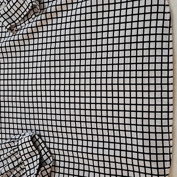 ADRIANNA PAPELL BLACK * WHITE SQUARE DESIGN TOP SMALL - Picture 8 of 11